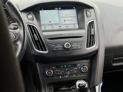 FORD FOCUS 1.6 Ti-VCT Technology Magyarországi 80e km Végig szervizelt!