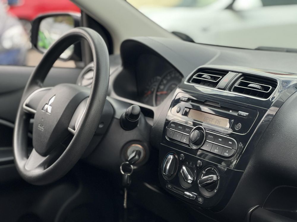 MITSUBISHI SPACE STAR 1.0 MIVEC Inform AS&G 66e km. klíma. téli-nyári kerék garnitúra!