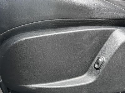 FORD S-MAX 2.0 TDCi Business Powershift Tempomat. fűthető ülések. navigáció. téli-nyári kerékszett