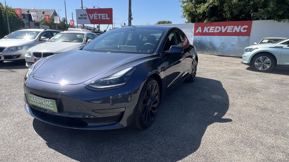 TESLA MODEL 3 Performance AWD (Automata) Kitűnő állapotú facelift PERFORMANCE. gyári garanciával!