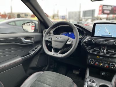 FORD KUGA 2.5 FHEV ST-Line X Graphite Tech Edition CVT M.o.-i. 1.tul. Bang & Olufsen Hifi