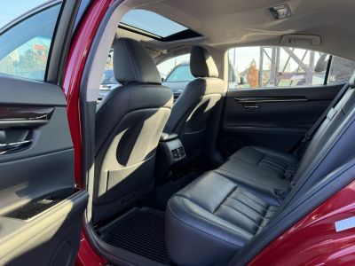 LEXUS ES 300H 112e km. Fakormány. ülésszellőzés. kormányfűtés. kamera. roló!