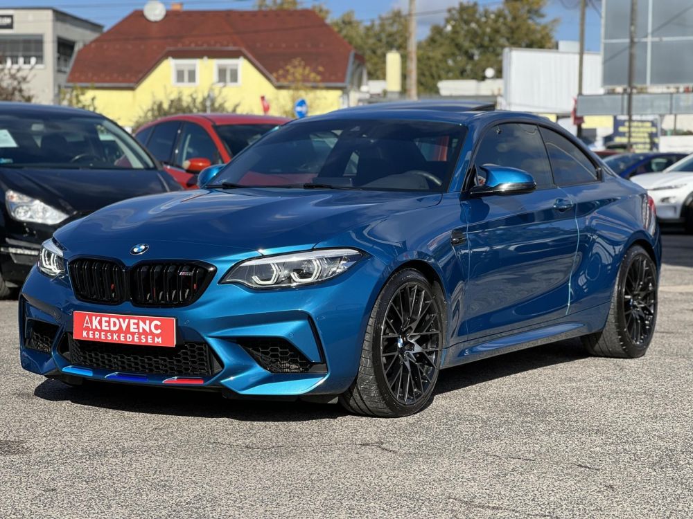 BMW M2 Competition DKG Tuningmentes. magas felszereltség. végig vezetett szervizkönyv. Apple carplay