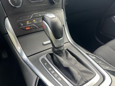 FORD S-MAX 2.0 TDCi Business Powershift Klíma Tempomat Bluetooth Navi!