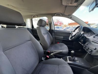 VOLKSWAGEN POLO IV 1.4 75 16V Comfortline Ice M.o.-i. Klíma. friss műszaki vizsga. rozsdamentes karosszéria!