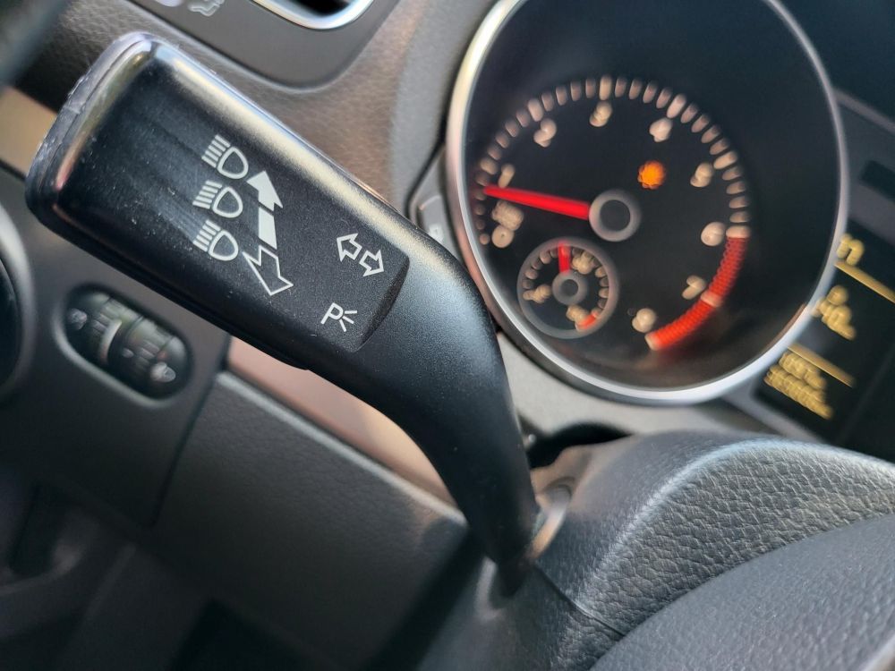 VOLKSWAGEN GOLF VI 1.4 Trendline klima