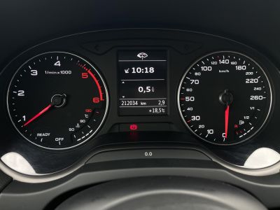 AUDI A3 Sportback 1.6 TDI Sport Friss vezérlés! Xenon Tempomat Navi Bluetooth Ülésfűtés