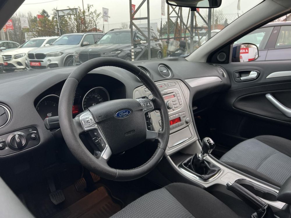 FORD MONDEO 2.0 TDCi Trend Klíma Rendszeresen karbantartott!