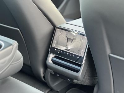 TESLA MODEL 3 RWD Premium (Automata)