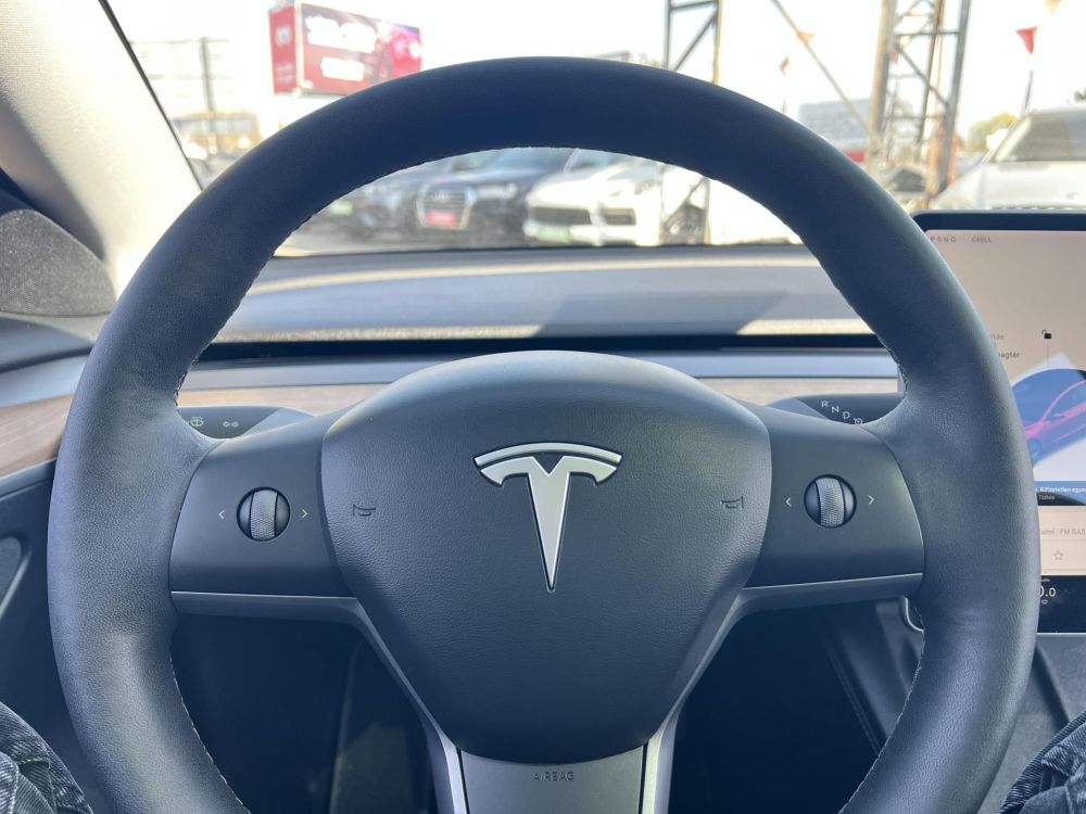 TESLA MODEL 3 Long Range AWD (Automata) 54e km. mátrix LED. hőszivattyú. premium hifi. gyönyörű állapot!