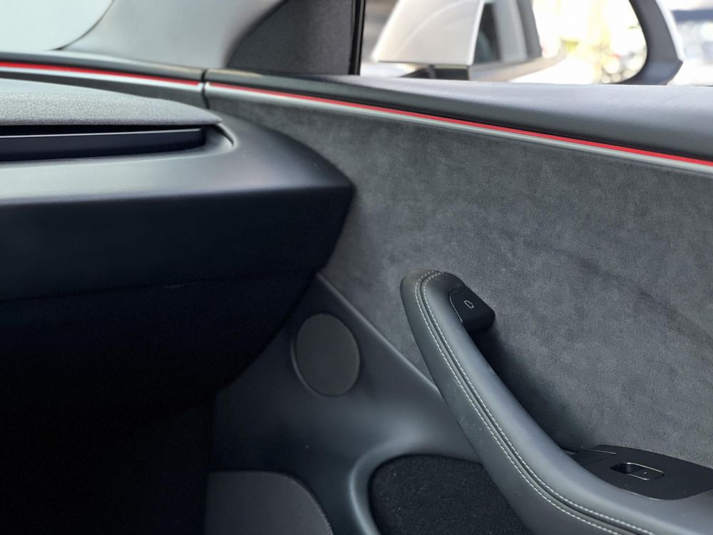 TESLA MODEL 3 Long Range AWD (Automata) HIGHLAND 67e km. AMD Ryzen. mátrix LED. ülésszellőztetés. 2032-ig garanciális!