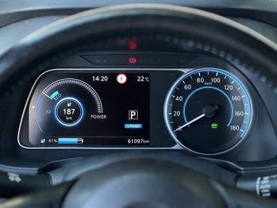 NISSAN LEAF N-Connecta 40kWh (Automata)