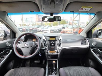 SSANGYONG KORANDO 2.0 e-XDI DLX AWD (Automata) LED Tempomat Ülésfűtés Digitklíma Tolatóradar Vonóhorog!