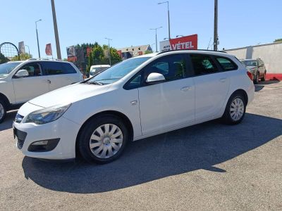 OPEL ASTRA J 1.6 Enjoy M.o.-i. Klíma Tempomat Bluetooth Esőszenzor! 7-8L/100km