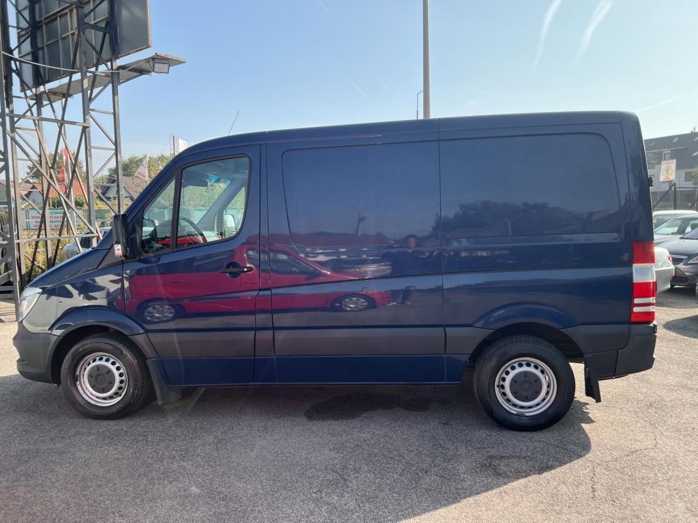 MERCEDES-BENZ SPRINTER 316 CDI 906.633.13 Kamera Ülésfűtés Vonóhorog Tolatóradar Bi-xenon Állófűtés