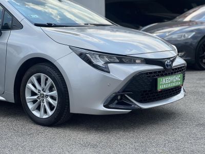 TOYOTA COROLLA Touring Sports 1.8 Hybrid Comfort Style Tech e-CVT