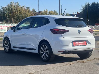 RENAULT CLIO 1.0 TCe Equilibre