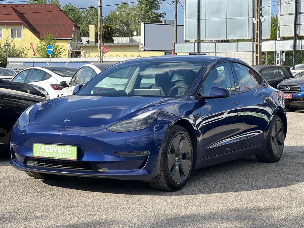 TESLA MODEL 3 Long Range AWD (Automata) Gyári akku és hajtásgarancia!