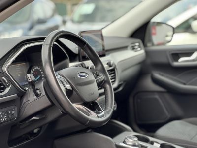 FORD KUGA 2.5 PHEV Freedom CVT 123e km. 70 km elektromos hatótáv. ülés-kormányfűtés. vonóhorog!