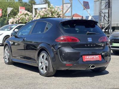 SEAT LEON 2.0 PD TDI FR DPF 170LE. Monster design. Napfénytető. Friss műszaki vizsga!