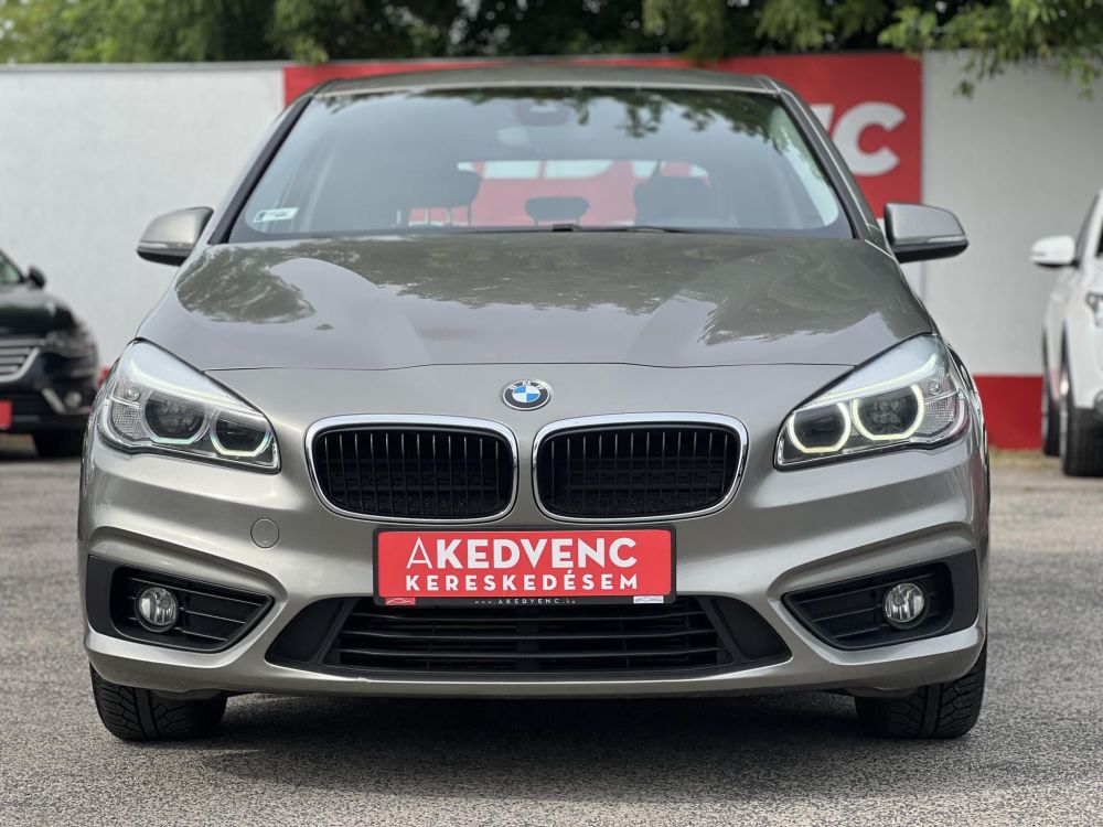 BMW 216d (Automata) Active Tourer frissen szervizelt!