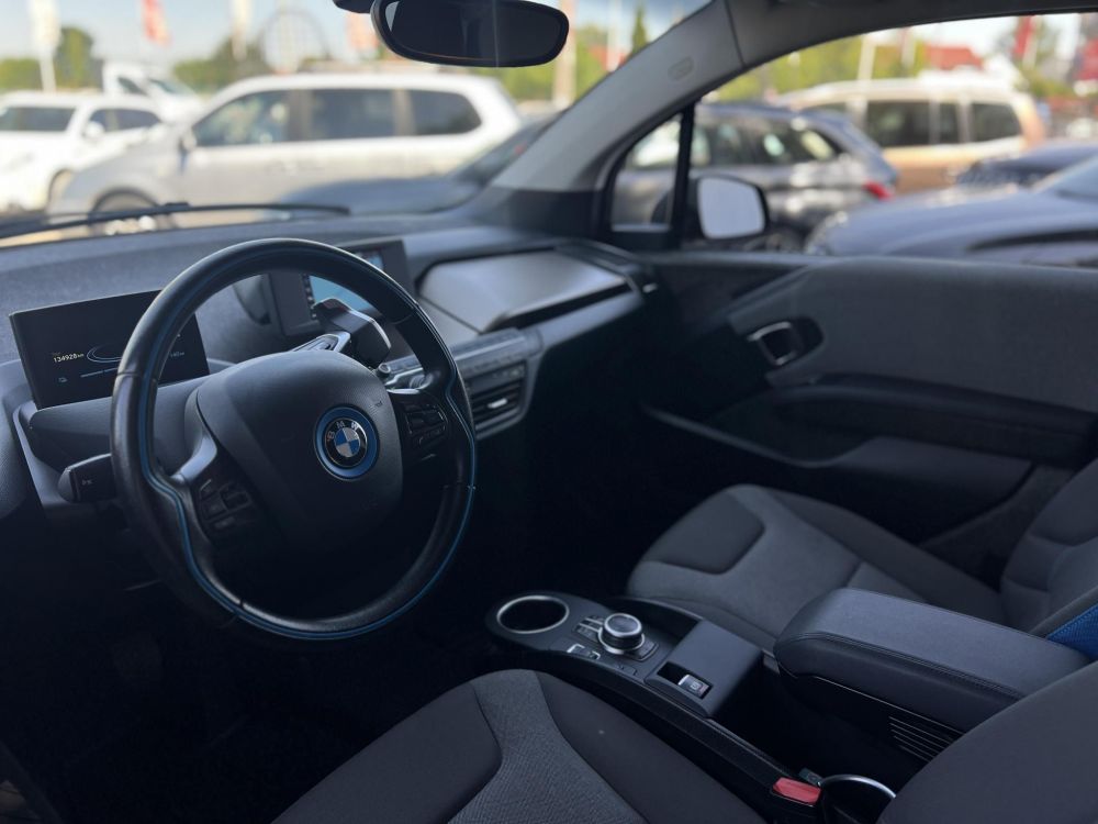 BMW I3 120Ah (Automata) 300 km hatótáv. Magyar!