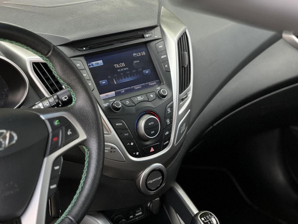 HYUNDAI VELOSTER 1.6 GDI Life klíma. tolatóradar. bluetooth. 2 gyári kulcs!