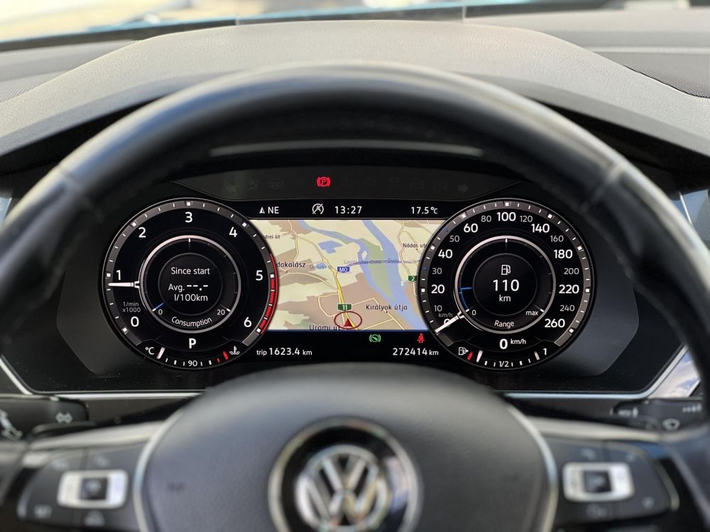 VOLKSWAGEN TIGUAN 2.0 TDI BMT SCR Highline 4Motion DSG Dynaudio. virtual cockpit. memória. head-up. bőrbelső. vezérlés cserélve!