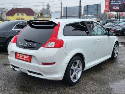 VOLVO C30 1.6 D [D2] R-Design