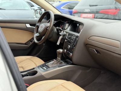 AUDI A4 2.0 TDI multitronic Magyarországi Napfénytető Xenon Üléshűtés PDC Téli-nyári kerék!