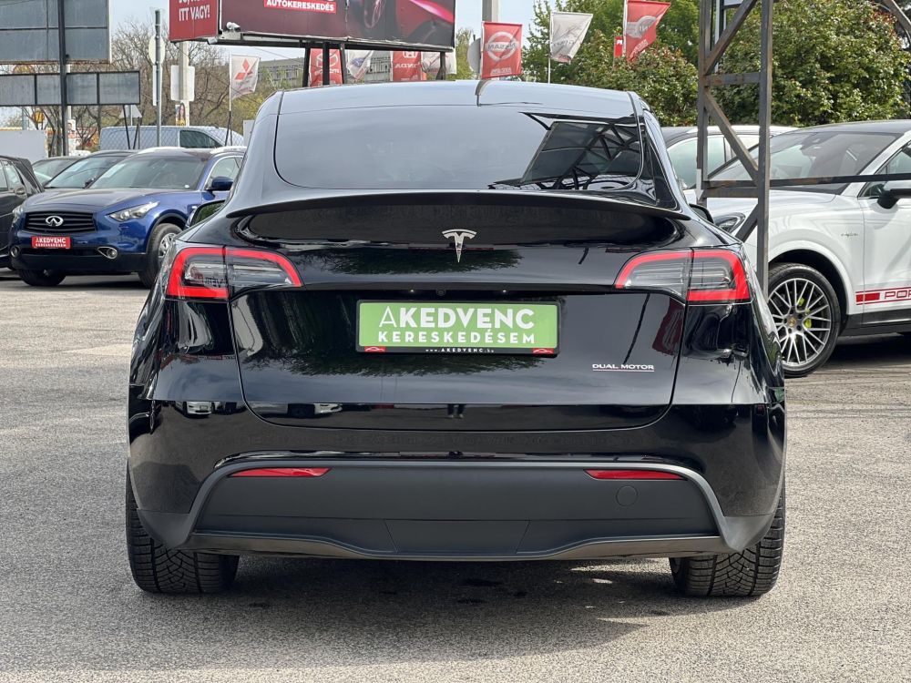 TESLA MODEL Y Performance AWD (Automata) 70e km. AMD Ryzen. mátrix LED. premium hifi. hőszivattyú!