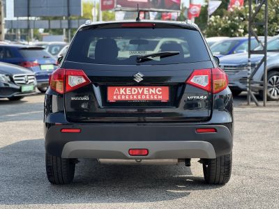 SUZUKI VITARA 1.6 GL+ 75e km. Magyarországi. Gyári fényezés. Végig márkaszervizelt!