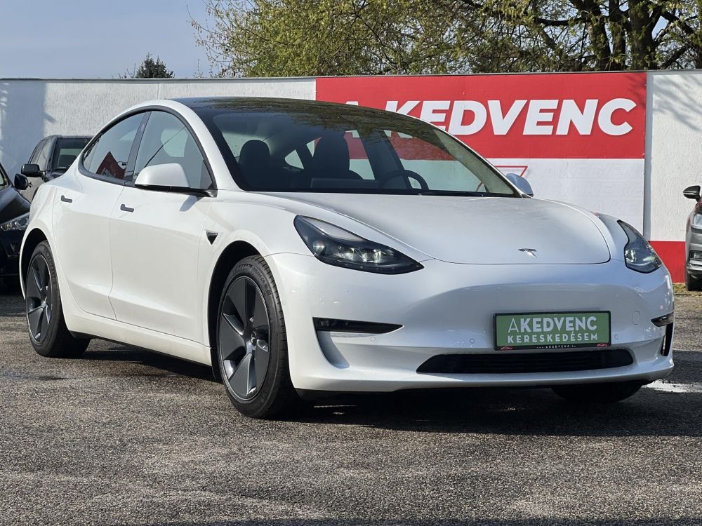 TESLA MODEL 3 Long Range AWD (Automata) 95e km. hőszivattyú. mátrix LED. garanciális!