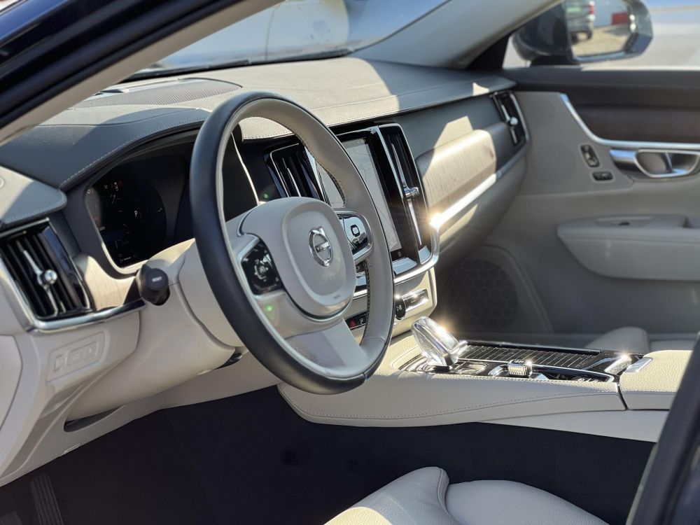 VOLVO V90 2.0 [T6] Recharge Inscription AWD Geartronic 63e km. Vajbőr belső. összkerékhajtás. frissen szervizelt!