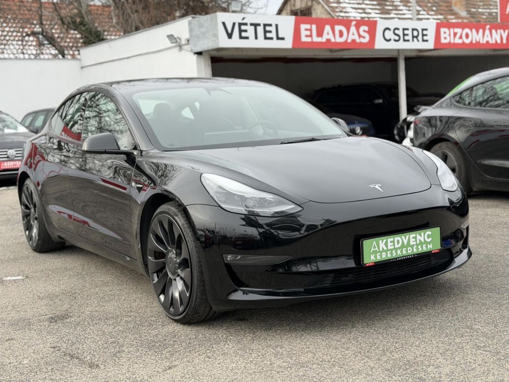TESLA MODEL 3 Performance AWD (Automata) FSD. mátrix LED. hőszivattyú. garanciális!