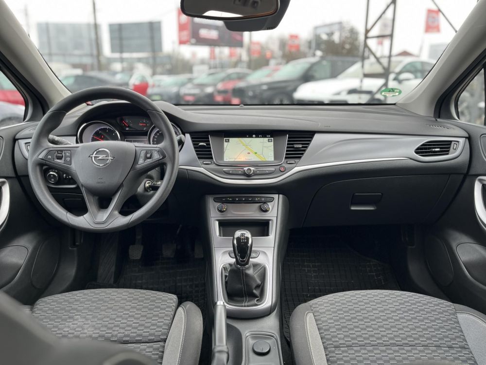 OPEL ASTRA K Sports Tourer 1.5 CDTI Business Edition Tolatóradar. tempomat. keveset futott