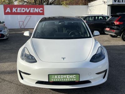 TESLA MODEL 3 Long Range AWD (Automata) FACELIFT. hőszivattyú. premium hifi. mátrix LED!