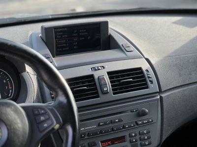 BMW X3 3.0 (Automata) xenon fényszórók. ülésfűtés. lejtmenet. memória. vonóhorog. bőr belső!