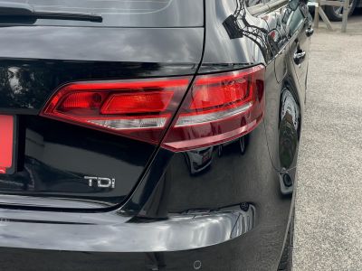 AUDI A3 Sportback 1.6 TDI Sport Friss vezérlés! Xenon Tempomat Navi Bluetooth Ülésfűtés