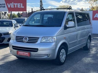 VOLKSWAGEN TRANSPORTER 2.5 TDI Mixto 'D.kab' AXE motorkód. vonóhorog. klíma. tetőcsomagtartó. 2 gyári kulcs!