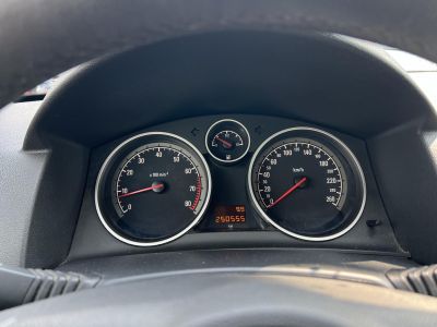 OPEL ASTRA H Caravan 1.6 Enjoy Rendszeresen karbantartott! Klíma Tempomat Alufelni Multikormány
