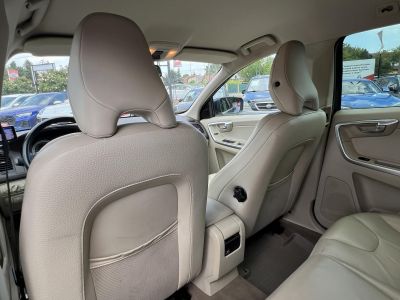 VOLVO XC60 2.4 D [D3] Kinetic Geartronic Klíma Tempomat világos bőr belső!LEGJOBB ÁRON!