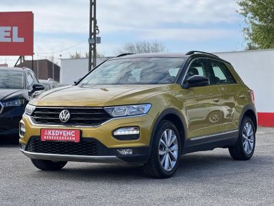 VOLKSWAGEN T-ROC 1.5 TSI ACT Style DSG 140e km. Magyarországi. Friss műszaki vizsga!