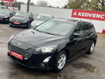 FORD FOCUS 1.0 EcoBoost Connected M.o.-i. 1.tul. Márkaszervizelt!