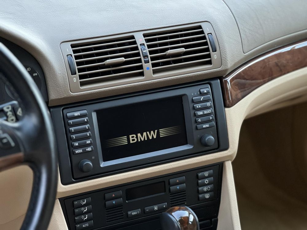 BMW 540i (Automata) Rozsdamentes. frissen szervizelt. végig vezetett szervizkönyv!