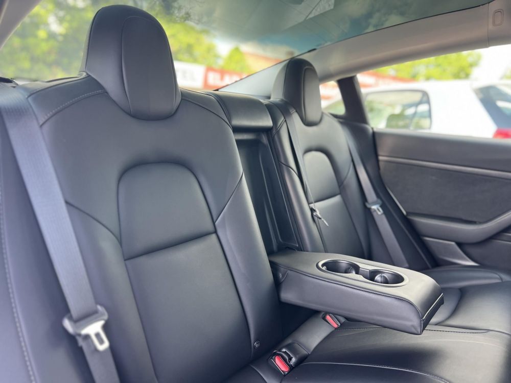 TESLA MODEL 3 Standard Range Plus Aut 62e km. hőszivattyú. garanciális!