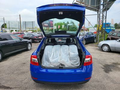 SKODA OCTAVIA 1.5 TSI ACT Style 96e km. M.o.-i. 1.tul. Digitklíma Távtartó Tempomat Ülés és szélvédőfűtés Blueto