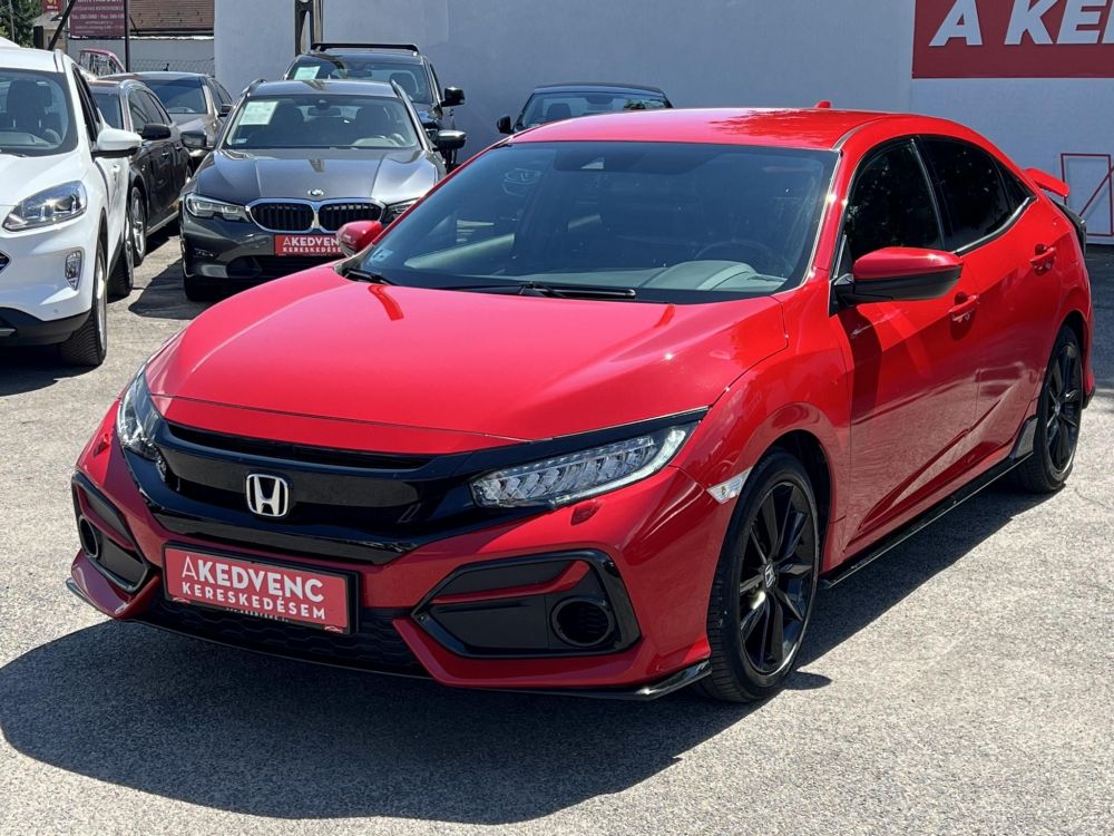 HONDA CIVIC 1.0 T Executive Sport Line 65e km. Magyarországi. 2 tulajdonos. Teljes szerviztörténet!