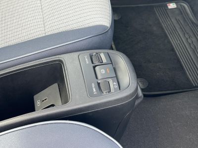 FIAT 500 500e La Prima 42kWh (Automata) Magyar.o-i.Klíma Tempomat Bluetooth Carplay 37e km!