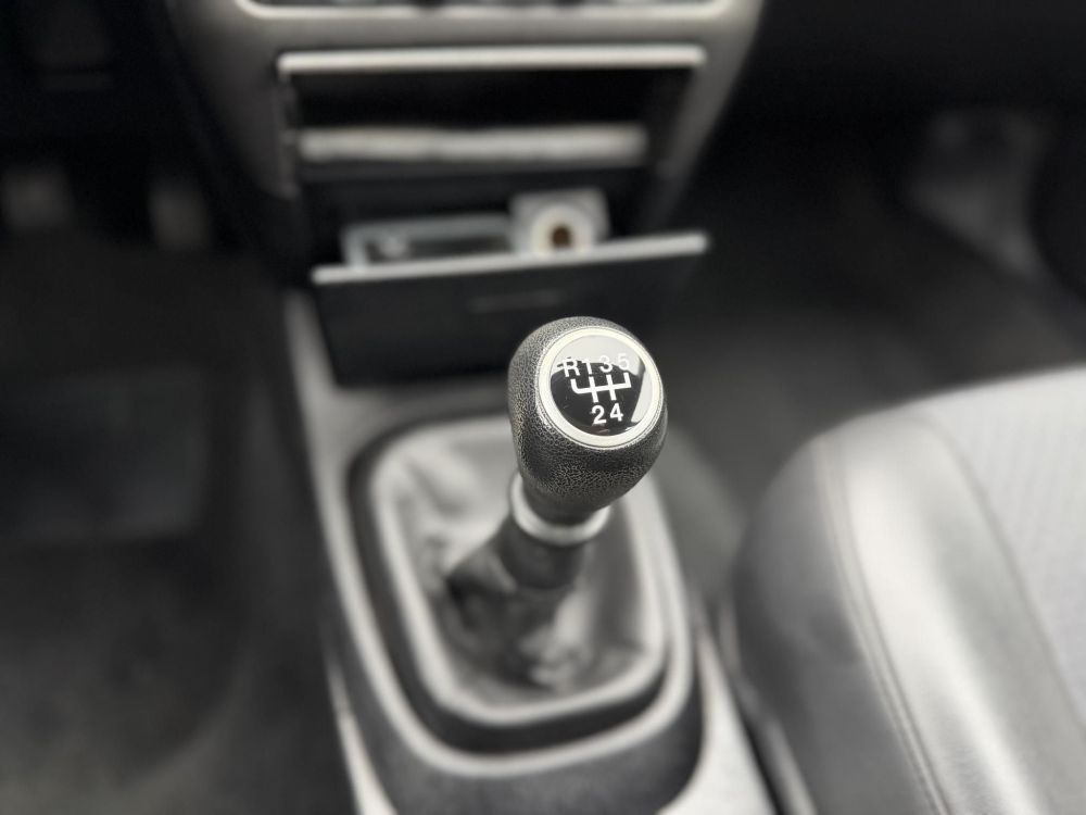 MITSUBISHI CARISMA 1.6 Classic Klima Magyarországi Vonóhorog Téli-nyári kerék garnitúra!